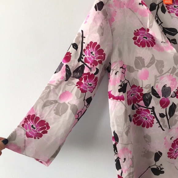 Gorgeous silk blouse - Joe Fresh - Small - Picture 3 of 7